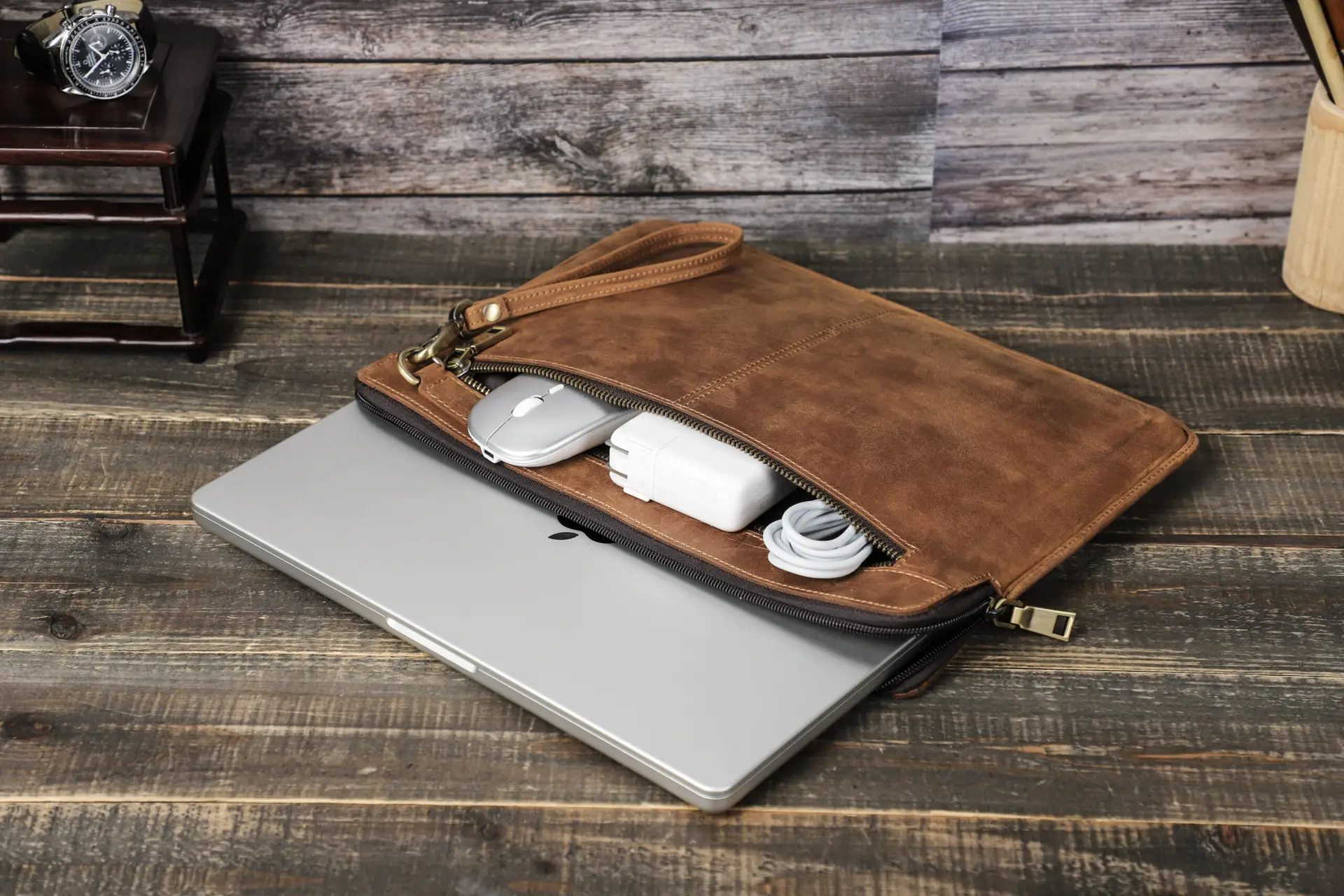 leather laptop sleeve